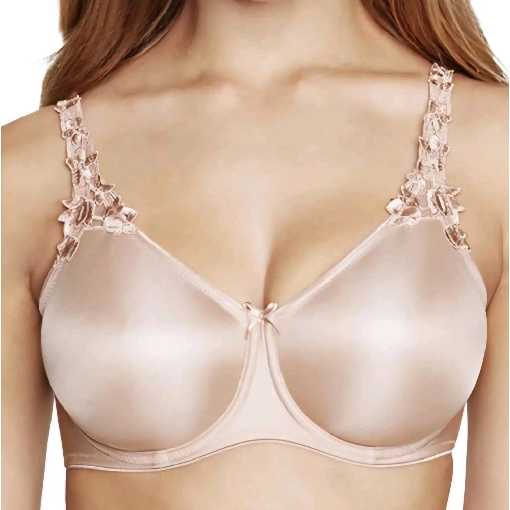Dominique Mocha Underwire Bra Style 7000 Size 44B Unlined flower Lace Strap